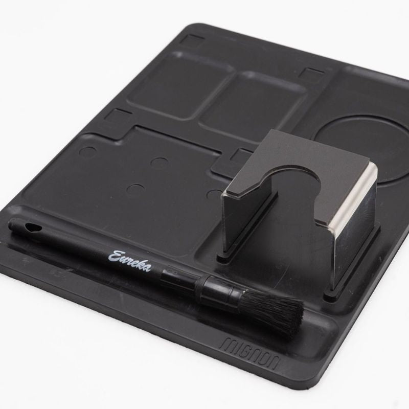 Snow Eureka MIGNON Mat Kit with included Brush
